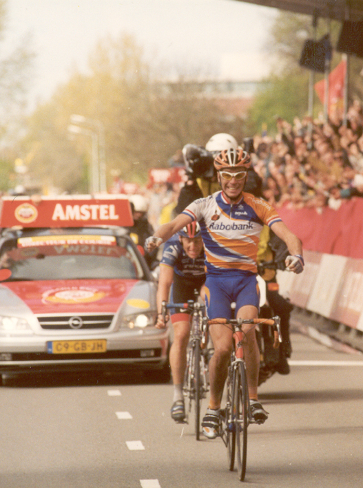 Erik Dekkker wins 2001 Amsstel Gold Race