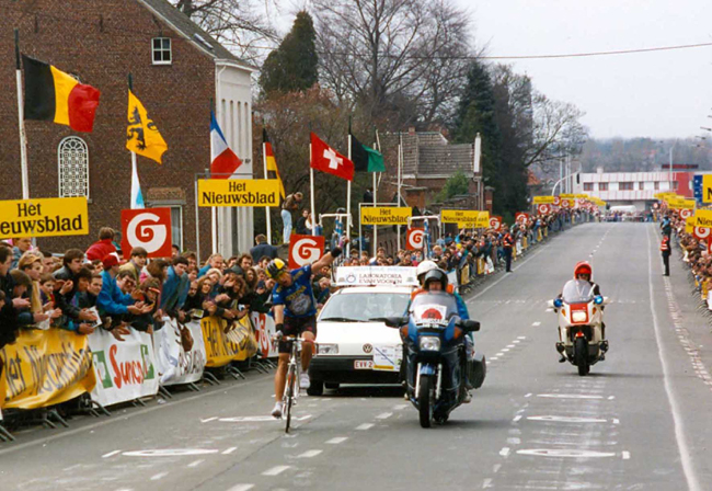 Thomas Wegmüller claims second place