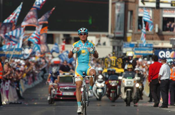 Vinokourov wins his second LBL