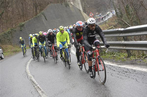 Peloton on the Turchino