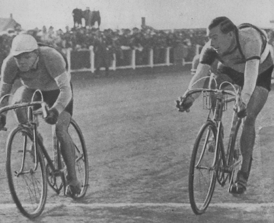 1936 Paris-Roubaix finish