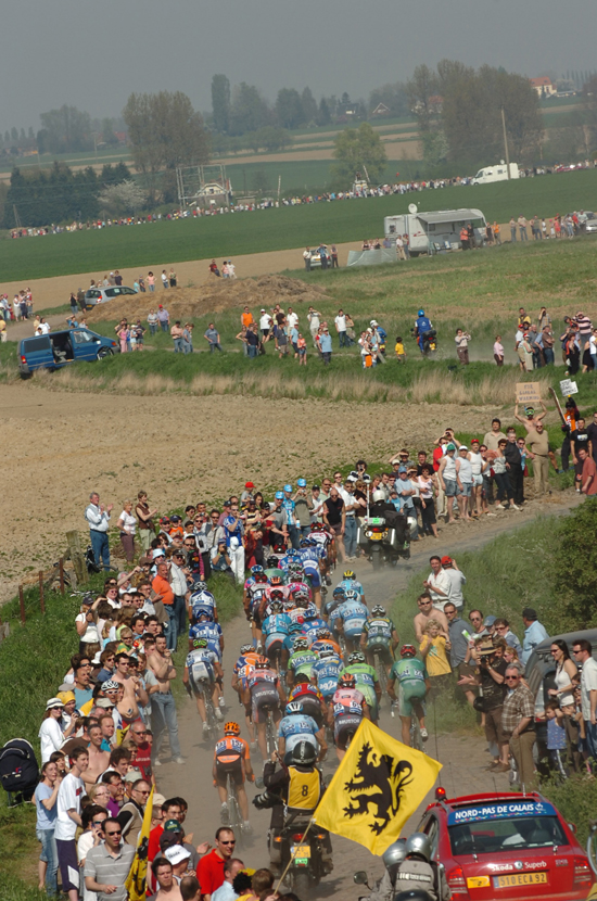 A vertical panorama of Paris-Roubaix