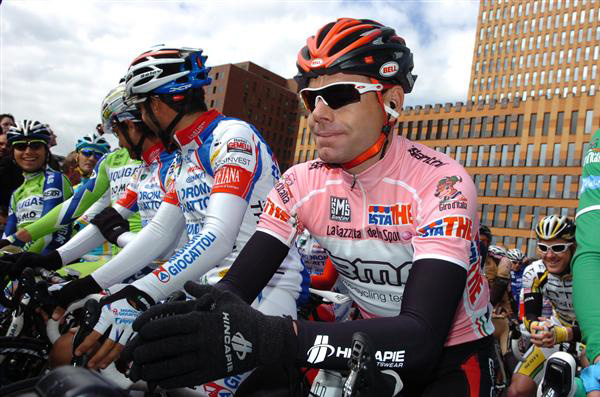 Cadel Evans on the start line for stage 3