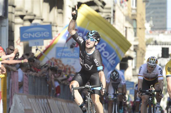 Elia viviani wins the sprint