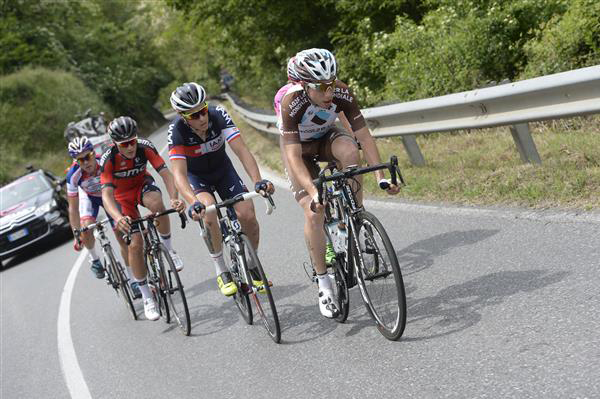 Early break with Axel Dumont and Sylvaon Chavanel