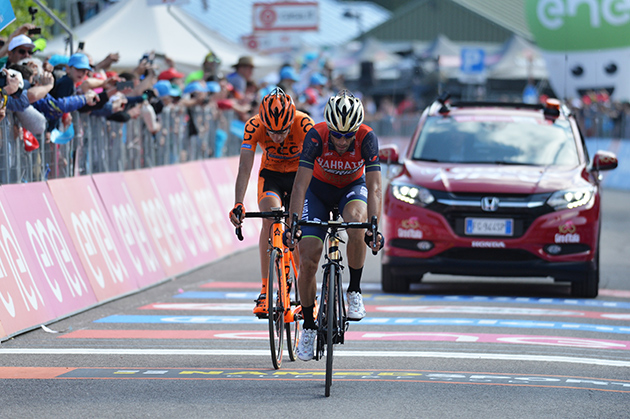 Vincenzo Nibali and Jan Hirt