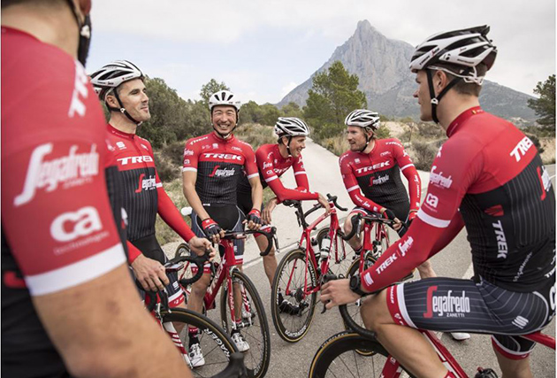 2017 Trek-Segafredo kit