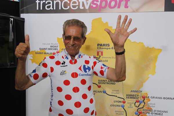 Federico Bahamontes in polka dots