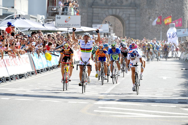 Paolo Bettini wins in Toledao