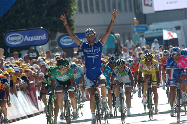 Tom Boonen wins stage 6 of the 2007 Tour de France