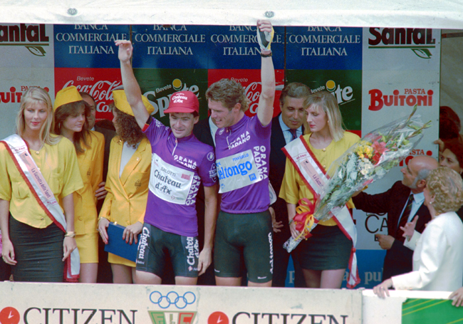 Cipollini on the podium with Gianni Bugno