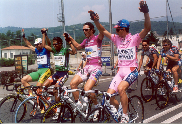 Cipollini at the end of the 2002 Giro d'Italia