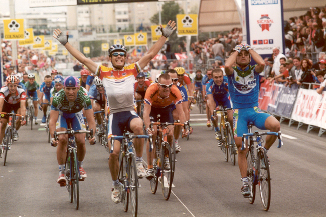 Oscar Freire wins the 2001 World Championships