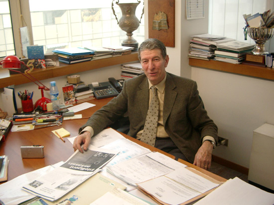 Gimondi in his office