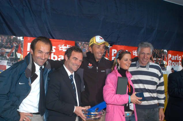 Francesco Moser with other heroes of Paris-Roubaix