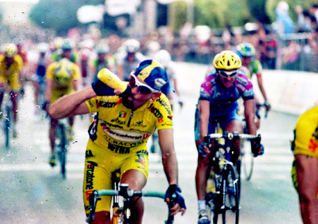 Marco pantani at the end of the 4th stage of the 2000 giro