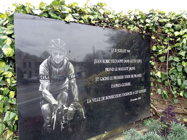 Monument to Jean Robic