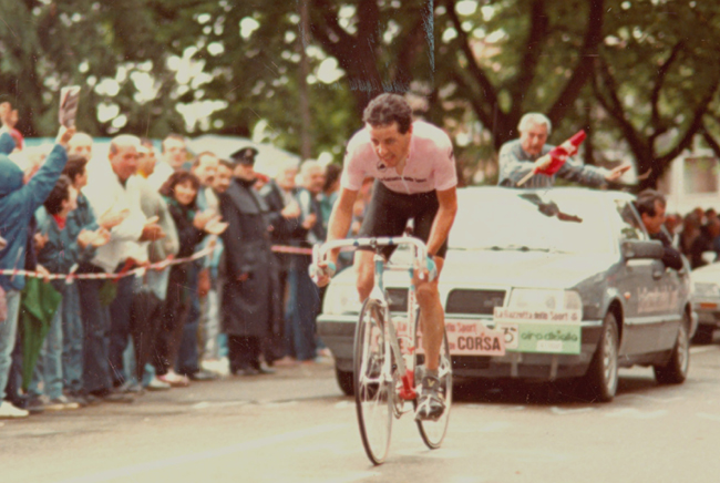 Roche riding the 1987 Giro d'Italia stage 13 time trial