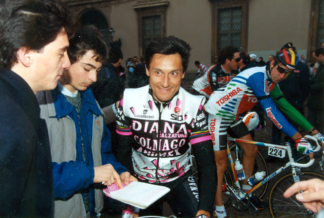 Saronni at the staret of the 1990 Milano-San Remo