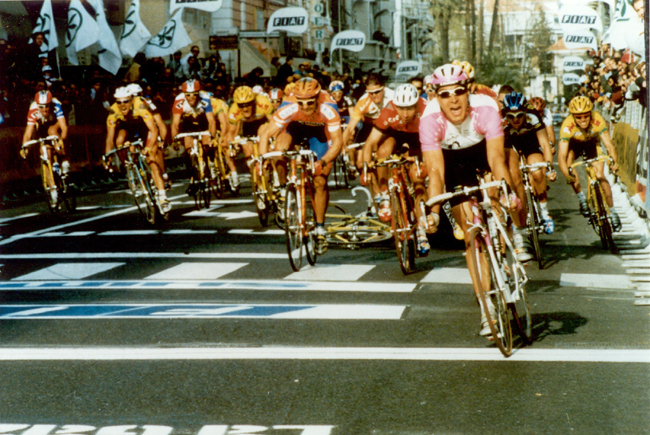 Erik Zabel wins the 1997 Milano-San Remo