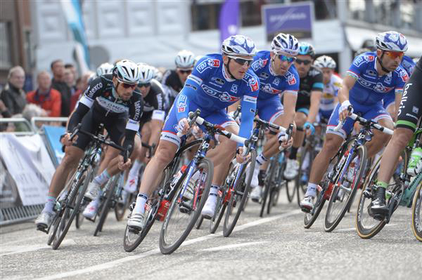 Cornering in a criterium is an important skill