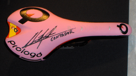 Contador saddle