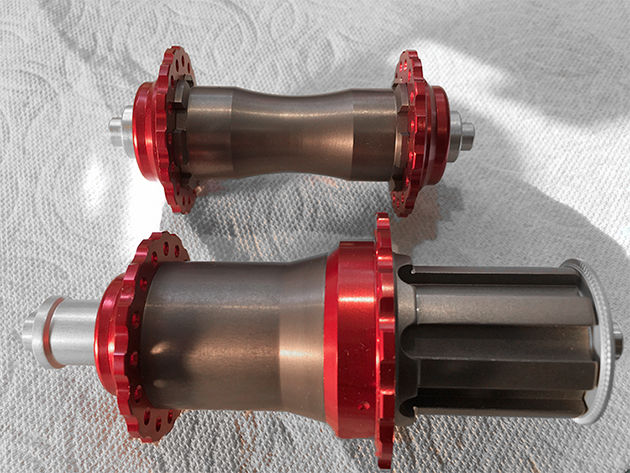 Torelli modular hubs