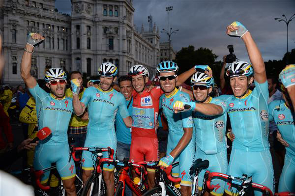 Fabio Aru and Astana team