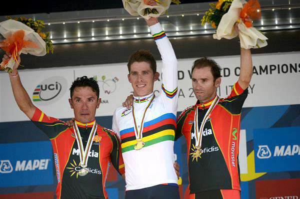 Elite Men's road race podium