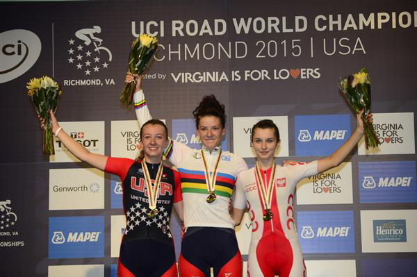 Junior women's road race podium